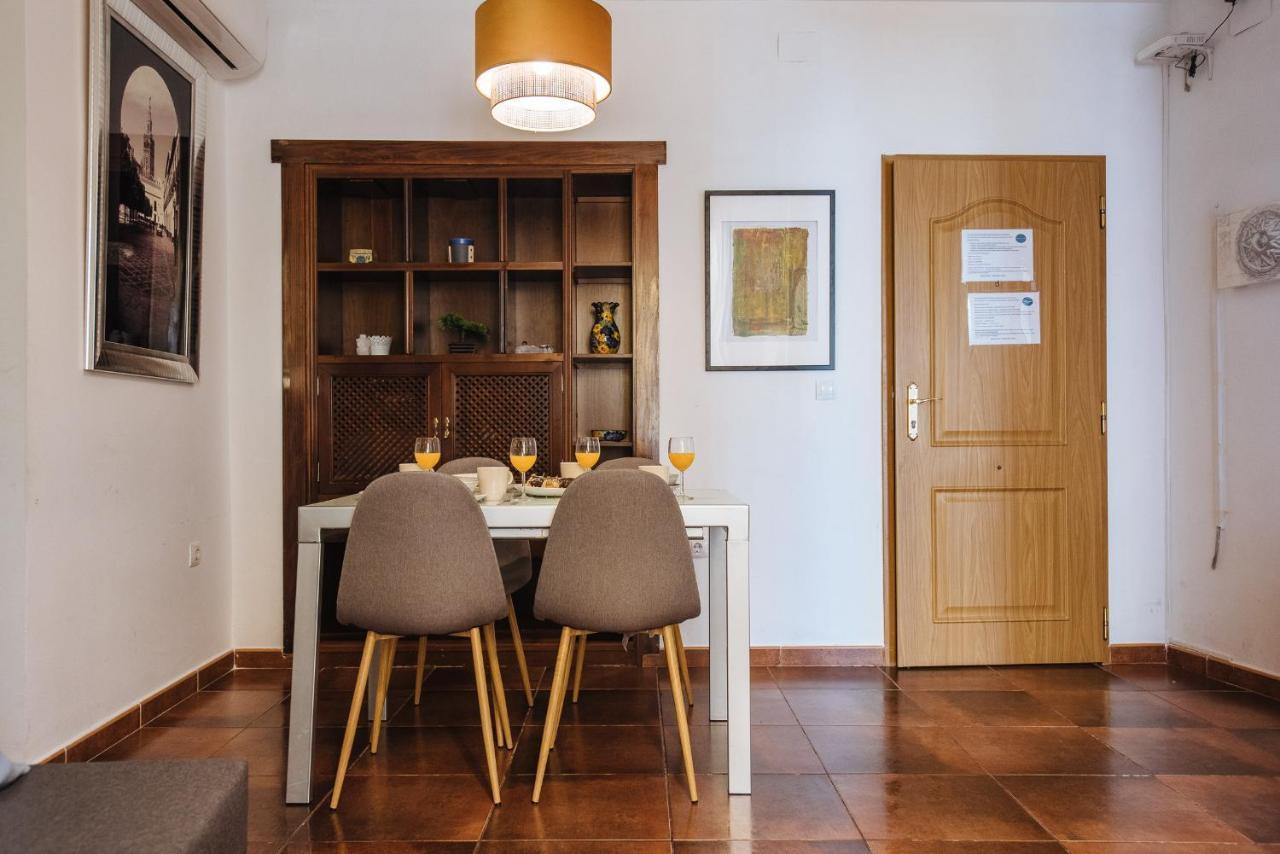 Homeyseville- Bright Apartment At Santa Cruz 6 Pax, Parking Optional エクステリア 写真