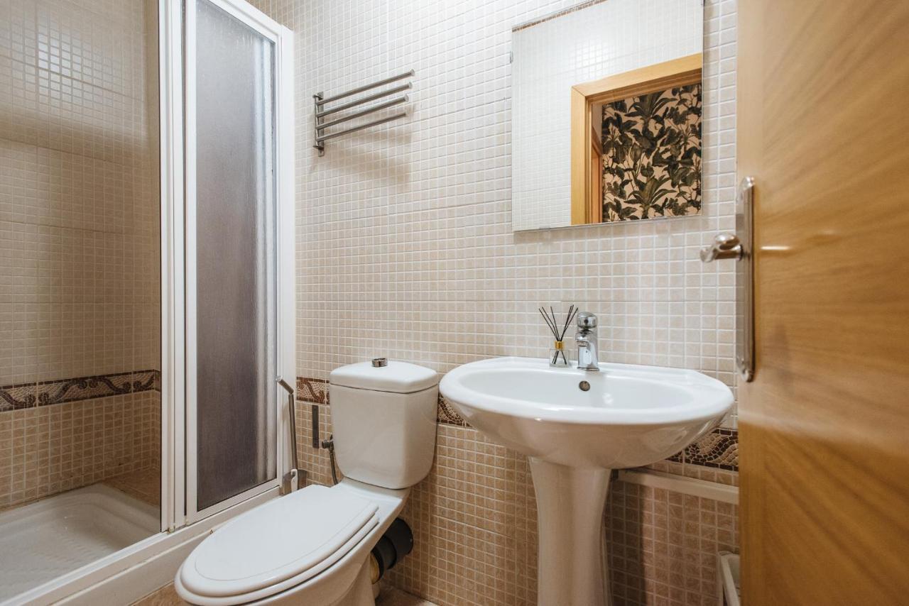 Homeyseville- Bright Apartment At Santa Cruz 6 Pax, Parking Optional エクステリア 写真