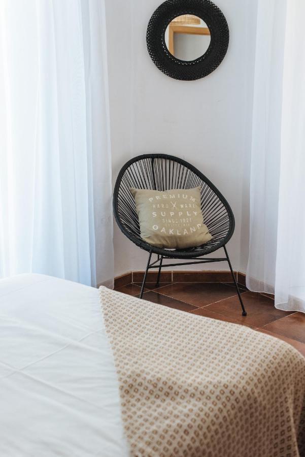 Homeyseville- Bright Apartment At Santa Cruz 6 Pax, Parking Optional エクステリア 写真