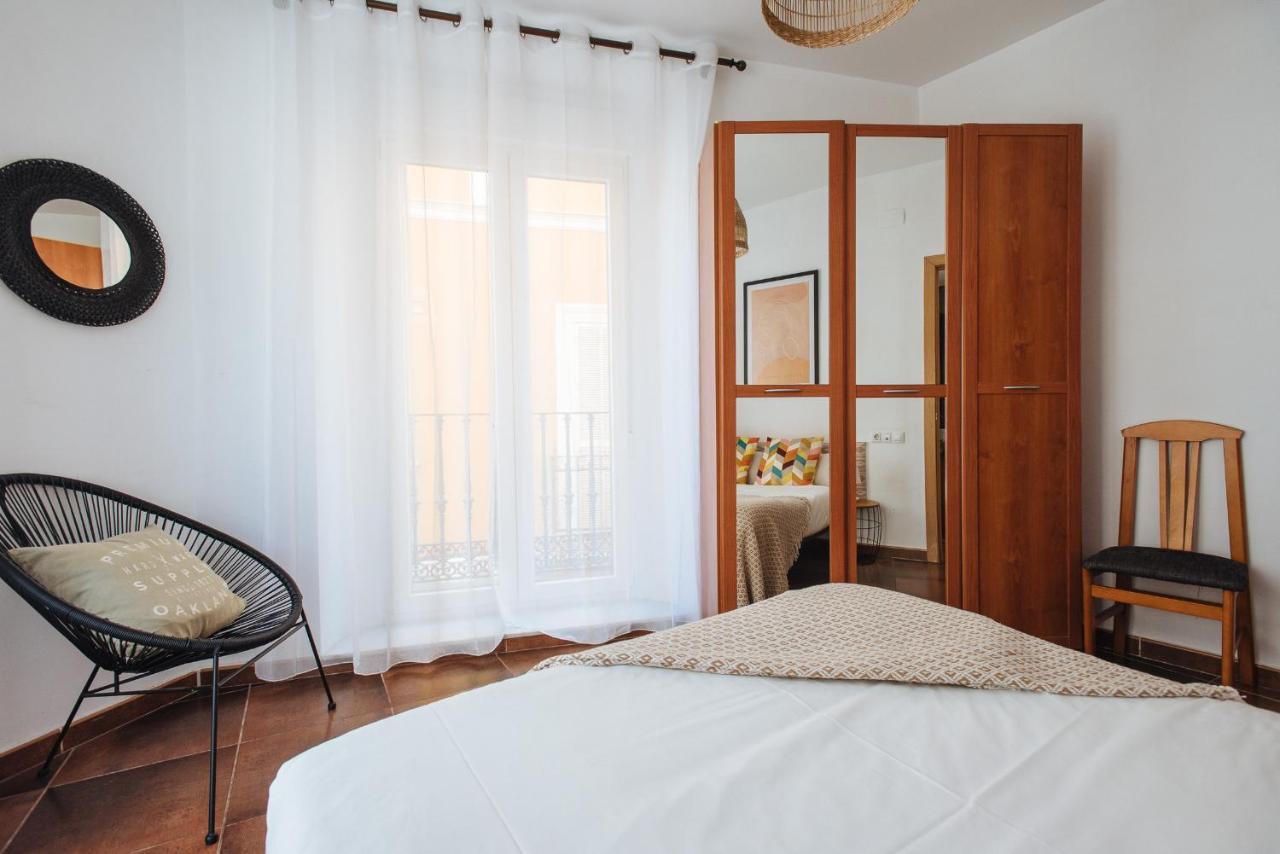 Homeyseville- Bright Apartment At Santa Cruz 6 Pax, Parking Optional エクステリア 写真