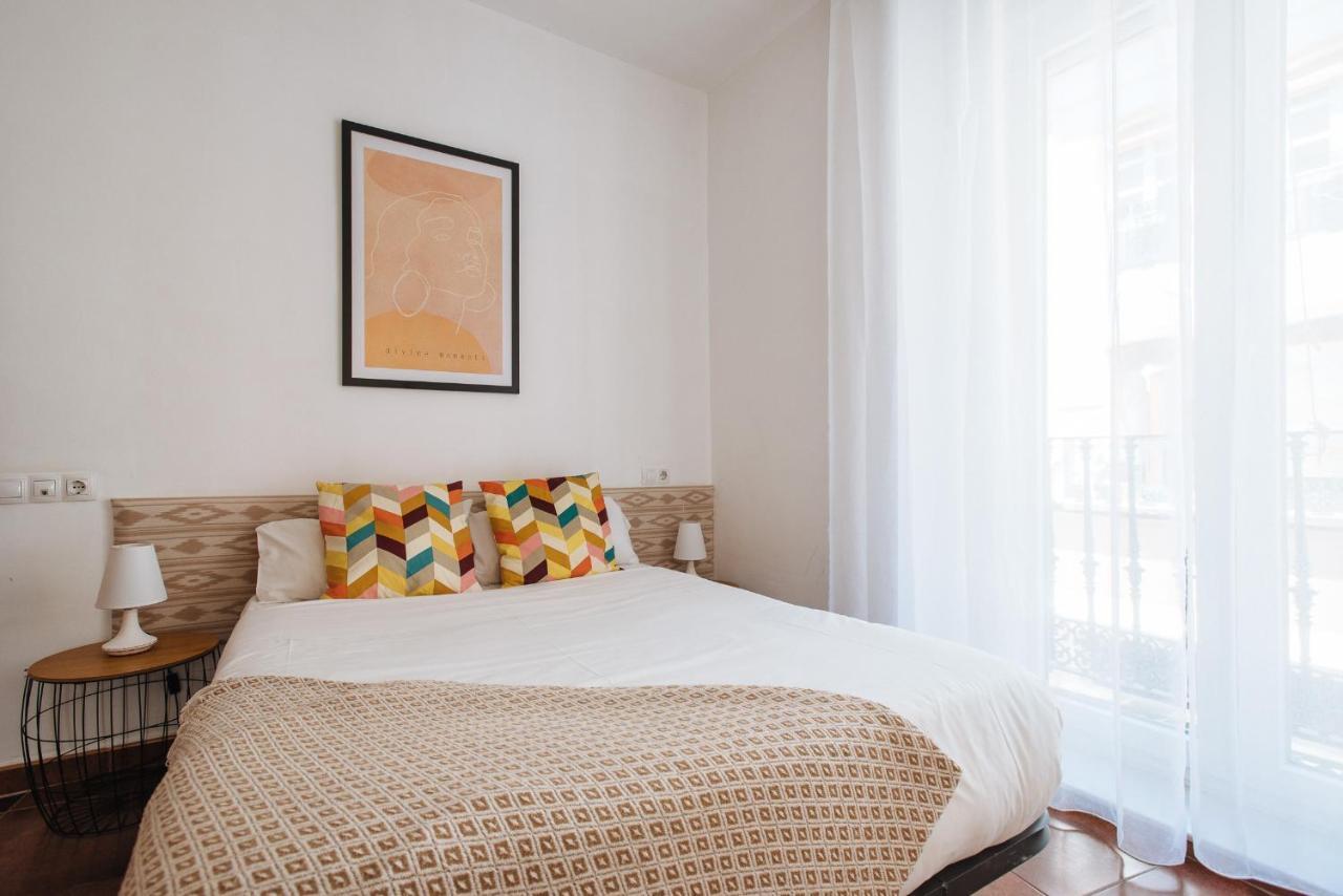 Homeyseville- Bright Apartment At Santa Cruz 6 Pax, Parking Optional エクステリア 写真