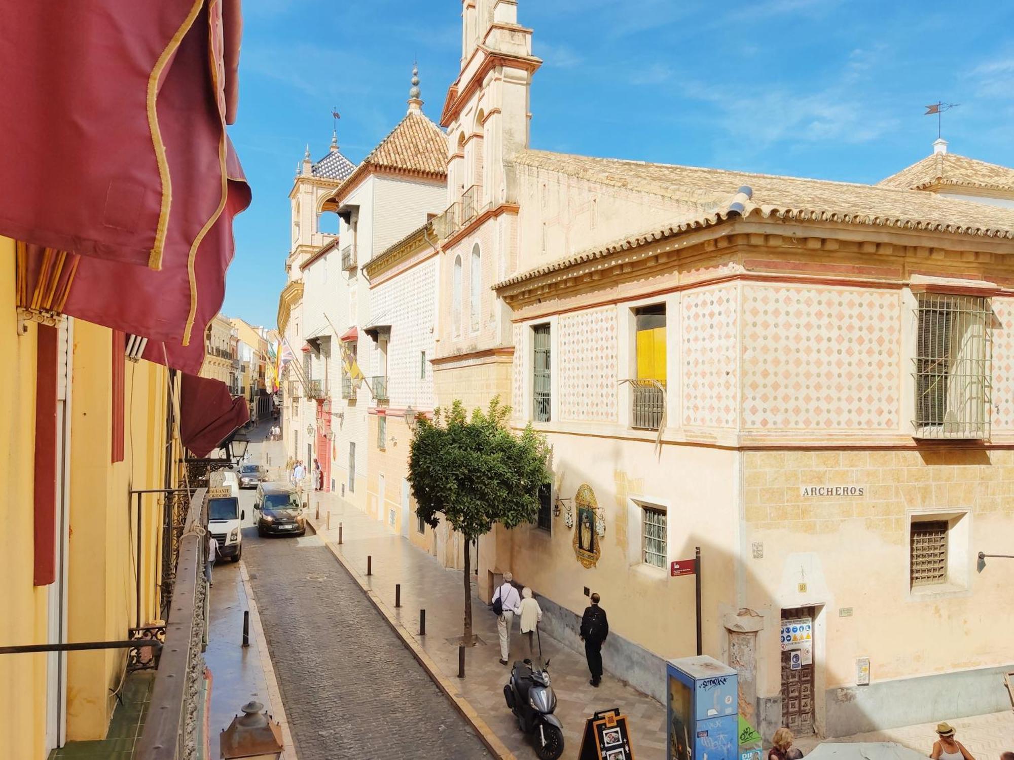 Homeyseville- Bright Apartment At Santa Cruz 6 Pax, Parking Optional エクステリア 写真
